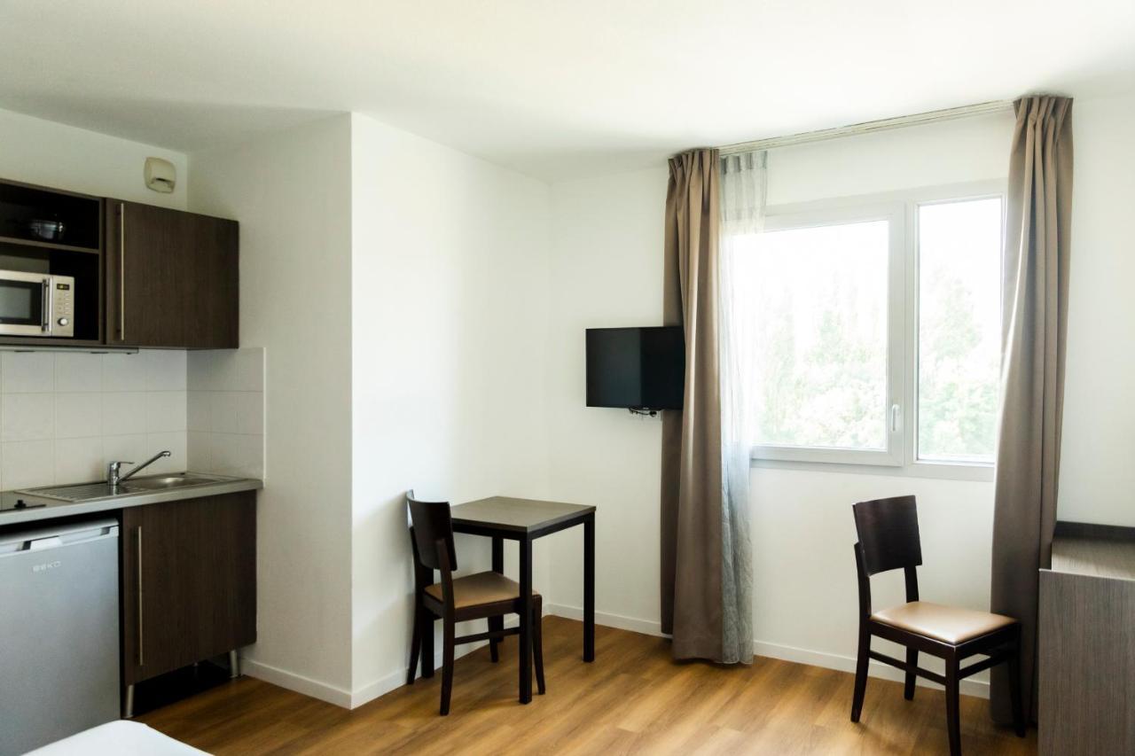 Appart'Hotel Vacanceole Paris Quai De Marne - Ex Adagio Nogent-sur-Seine Екстериор снимка