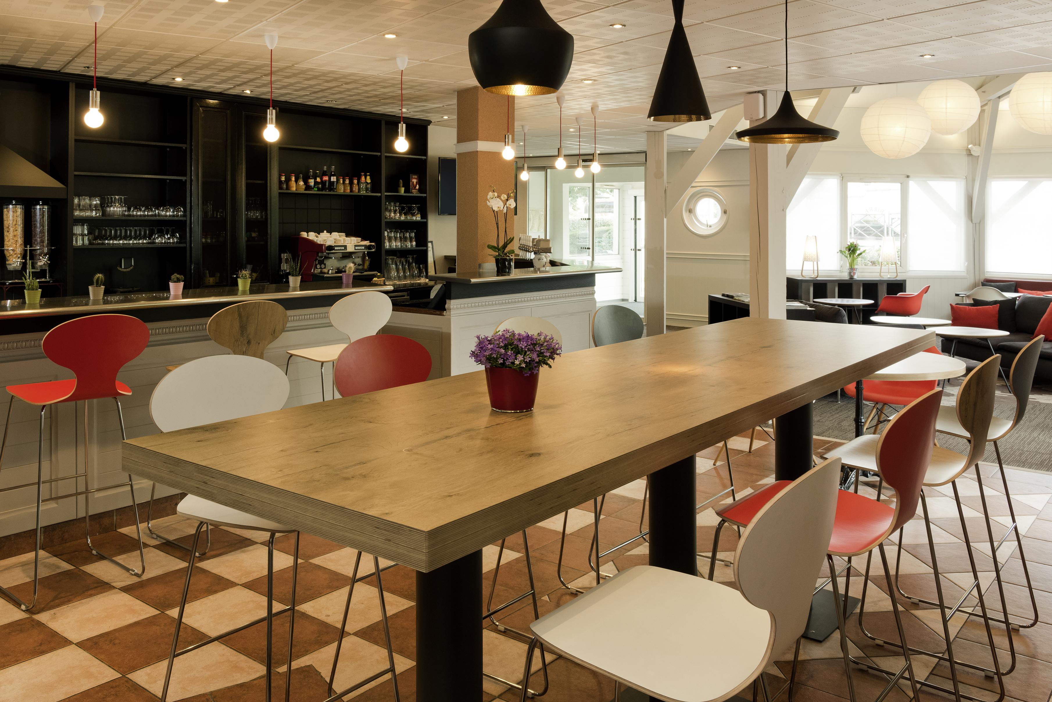 Appart'Hotel Vacanceole Paris Quai De Marne - Ex Adagio Nogent-sur-Seine Екстериор снимка
