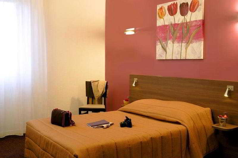 Appart'Hotel Vacanceole Paris Quai De Marne - Ex Adagio Nogent-sur-Seine Екстериор снимка